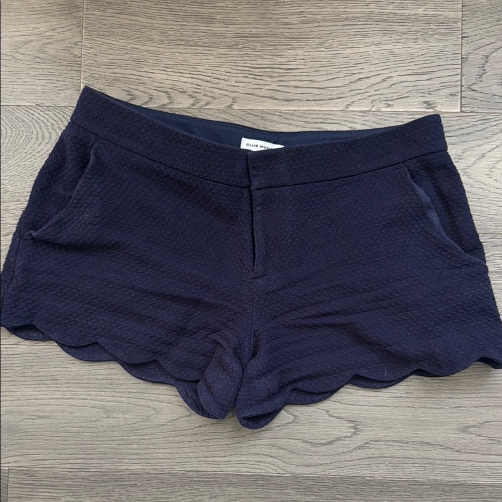 Navy Blue Shorts club Monaco with Scalloped Hem